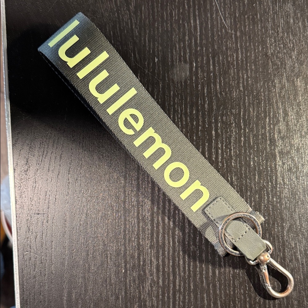 Lululemon Never Lost Key Chain